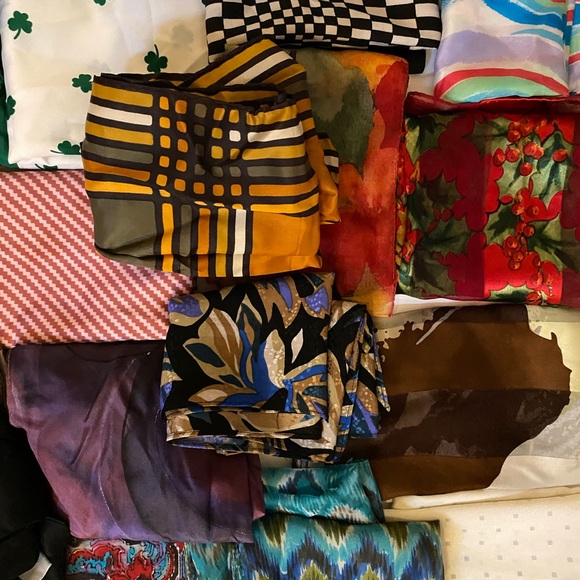 Lot of 30 amazing long vintage scarves - Picture 5 of 7